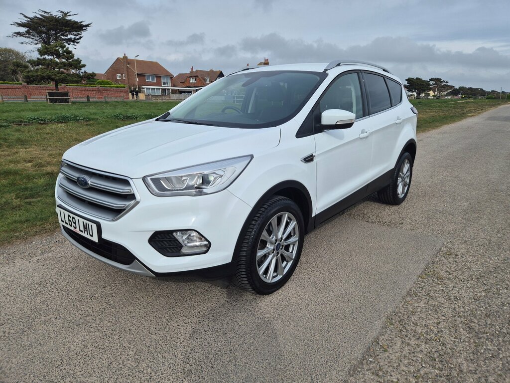 Ford Kuga Titanium Edition 2.0 Tdci 150 Ps 5-Door LL69LMU White #4