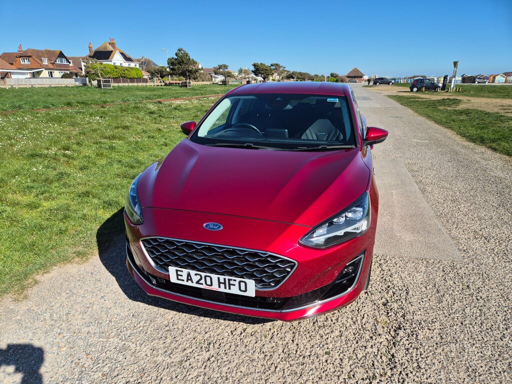 Ford Focus Vignale 1.5 185 Ps Hatchback Red #3