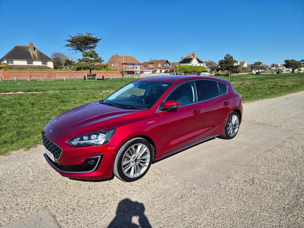 Ford Focus Vignale 1.5 185 Ps Hatchback Red #5
