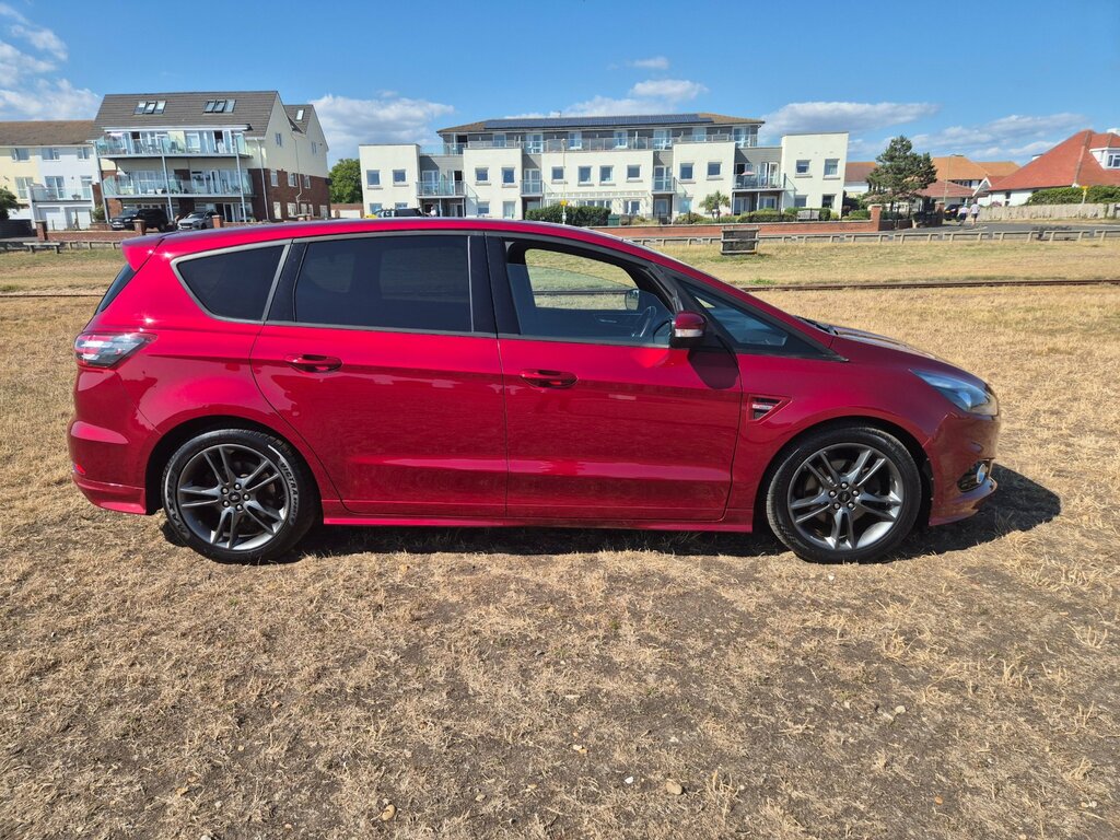 Ford S-Max St-line 7 Seater 5-Door Red #2