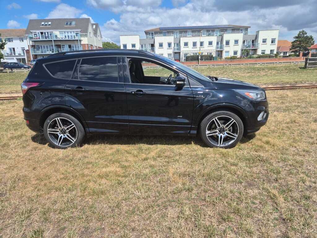 Ford Kuga St-line 2.0 Tdci 180 Ps 4X4 HX17ZLV Black #2