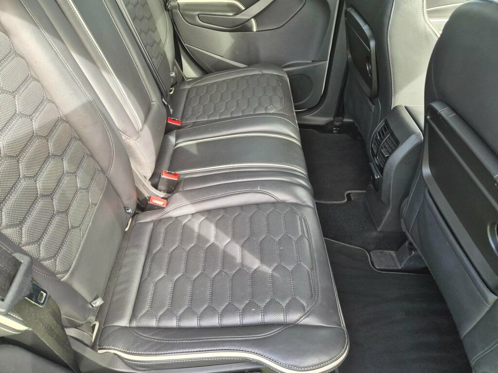 Ford Kuga Vignale 2.0 Tdci 180 Ps 4X4 RF67NRO White #6