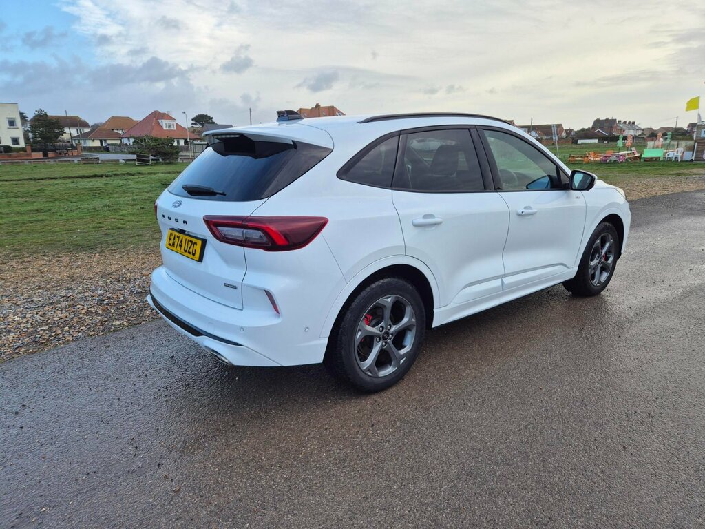 Ford Kuga St-line Full Hybrid . . EA74UZG White #6
