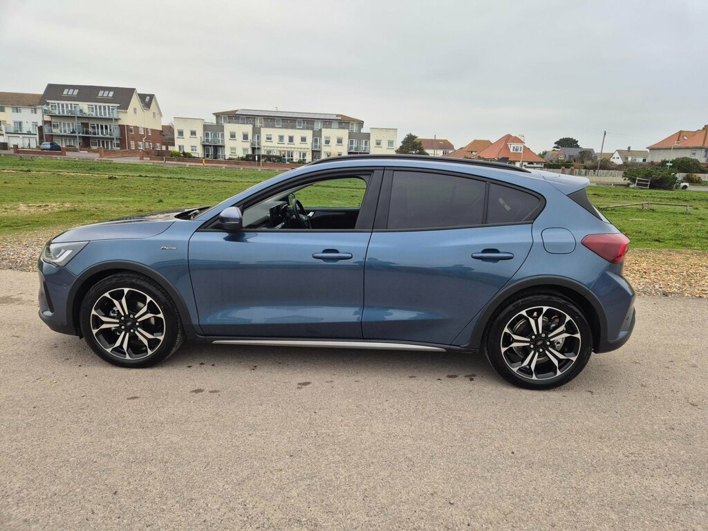 Ford Focus Active X Mhev Mild Hybrid EA25KWW Blue #2