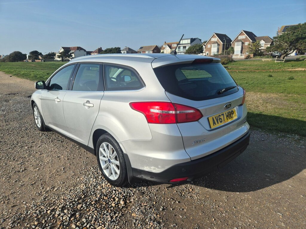 Ford Focus Titanium Estate AV67HRP Silver #3