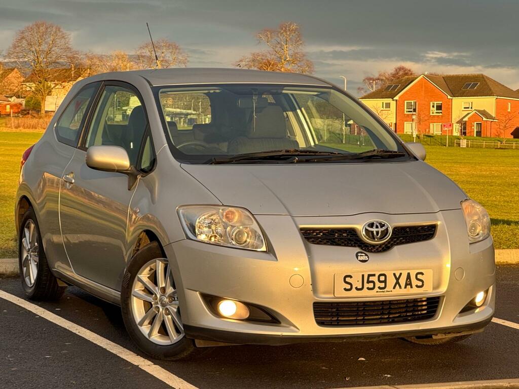 Toyota Auris 1.33 Vvt-i Tr Ss Silver