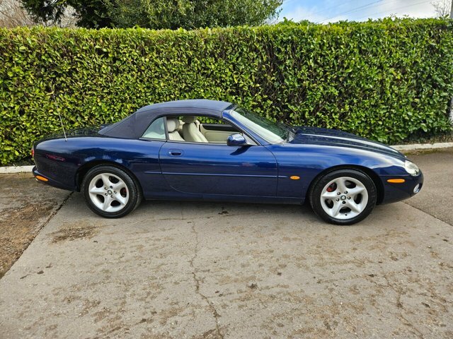 Jaguar XK 4.0 Convertible 290 Bhp Red #3