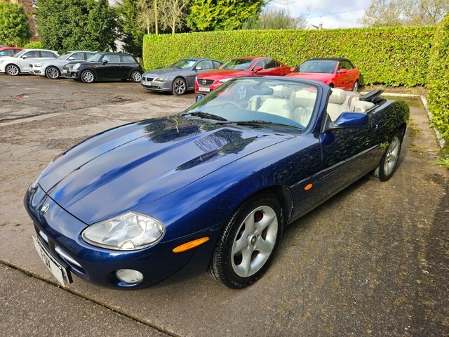 Jaguar XK 4.0 Convertible 290 Bhp Red #8