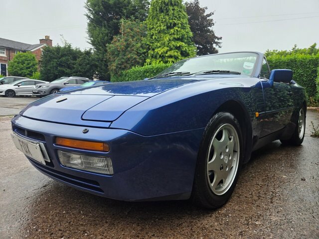 Porsche 944 Coupe 3.0 Red #11