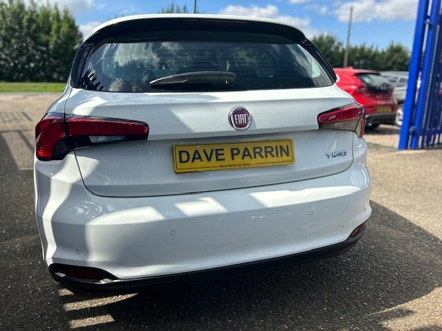 Fiat Tipo Hatchback 1.4 Tipo Hatchback 1.4 95Hp Easy Plus 2 White #4