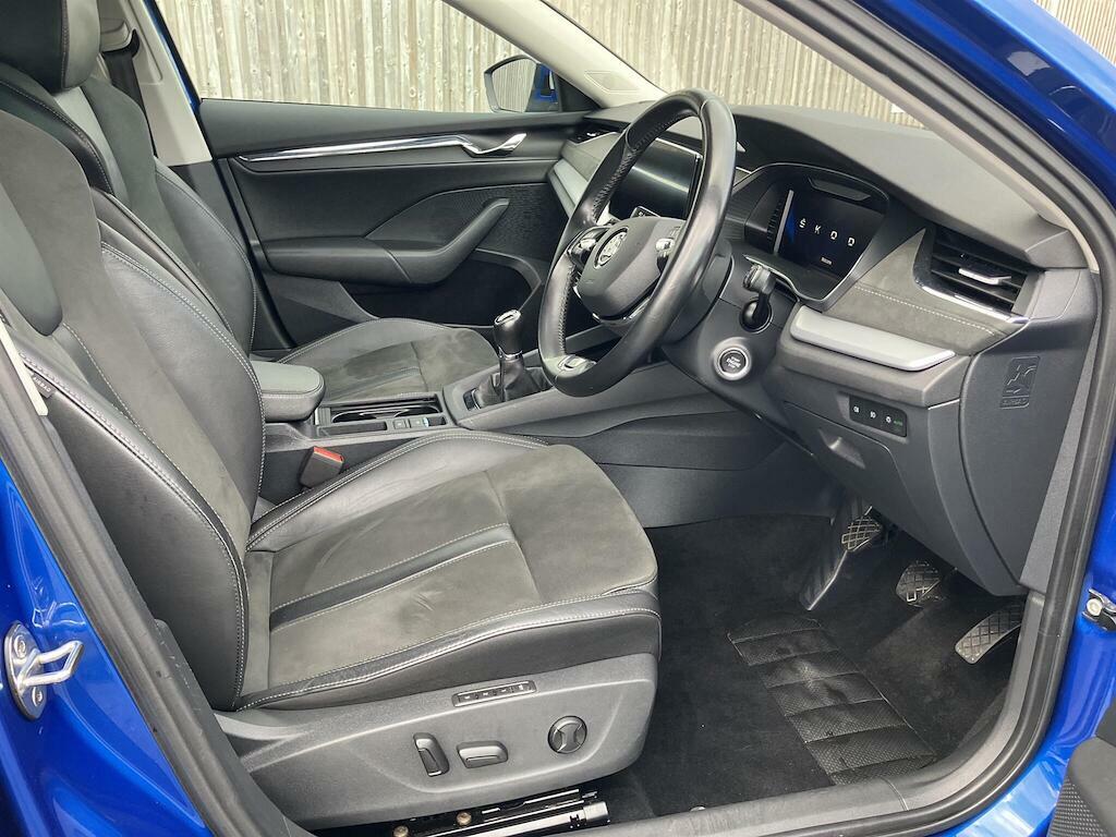 Skoda Octavia 1.5 Tsi Act Se L First Edition Euro 6 Ss SM70EZF Blue #2