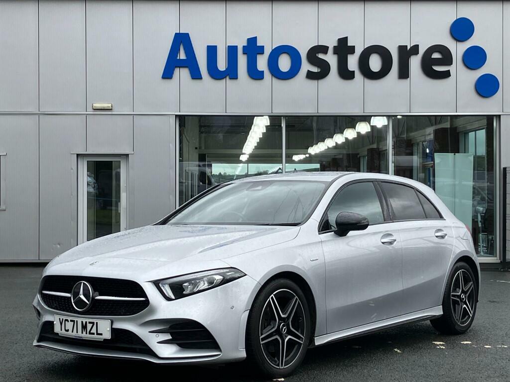 Mercedes-Benz A Class 1.3 A200 Amg Line Edition Executive 7G-dct Euro Silver
