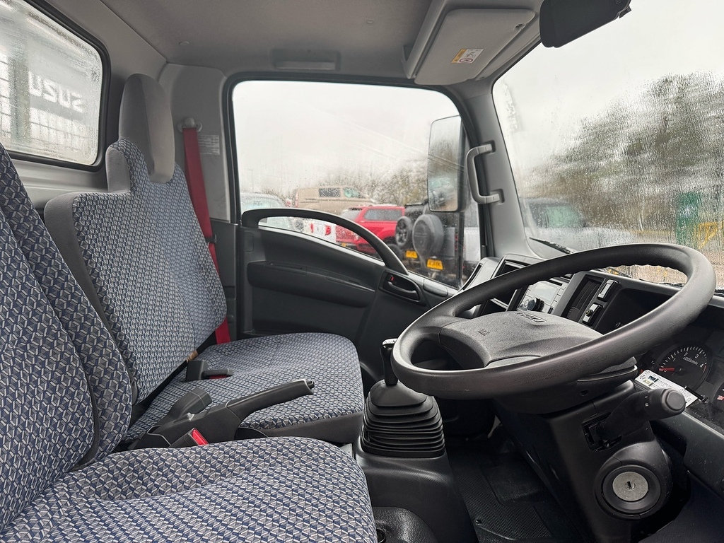 Isuzu 1.9 D N35 Lwb Dropside 120Ps 4.4M Rwd Euro 6 With LT23EPU White #2