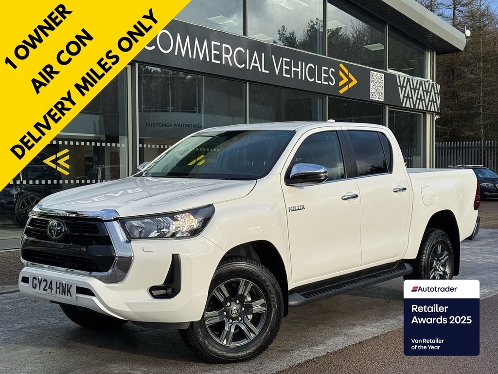 Toyota HILUX 150Ps Icon Euro 6 With Air Con, 17 Alloy Whe White