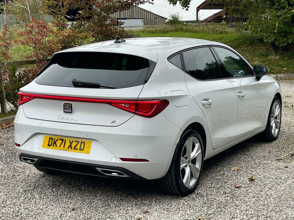 Seat Leon 1.0 Tsi Evo Fr DK71XZD White #2
