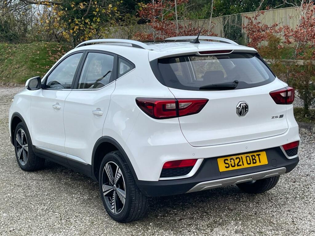 MG ZS 44.5Kwh Exclusive White #6