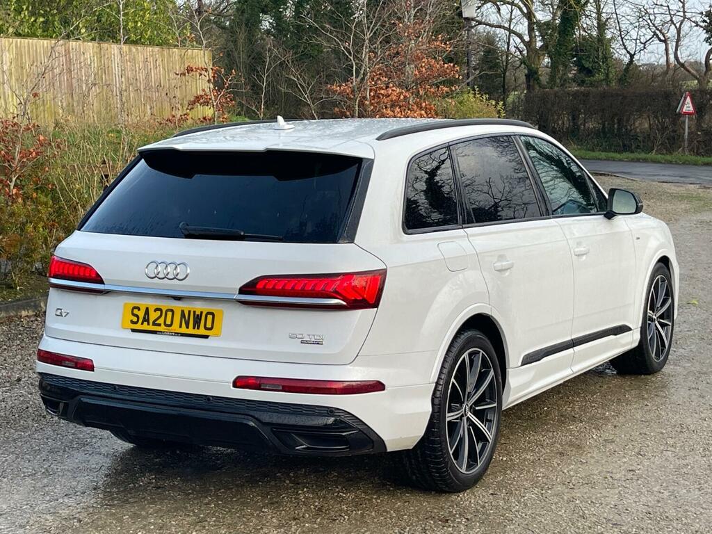 Audi Q7 3.0 Tdi V6 50 Black Edition Tiptronic Quattro Euro SA20NWO White #3