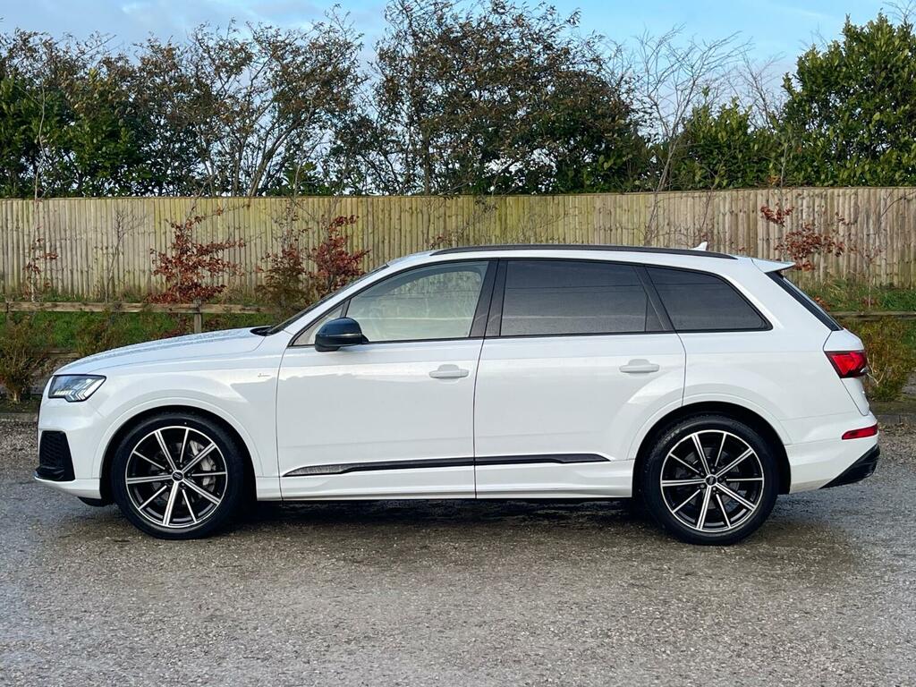 Audi Q7 3.0 Tdi V6 50 Black Edition Tiptronic Quattro Euro SA20NWO White #5