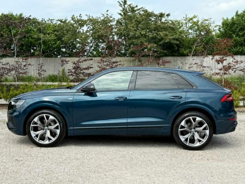 Audi Q8 3.0 Tdi V6 50 Edition 1 BT69VPE Blue #5