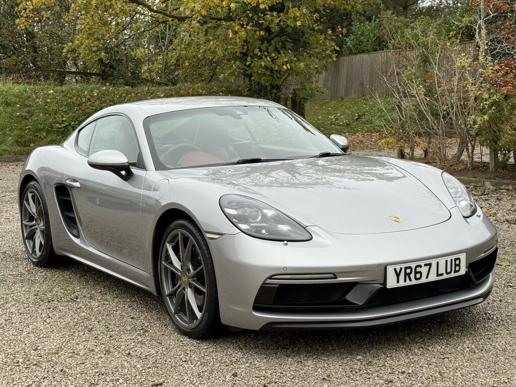 Porsche 718 2.0 T Silver
