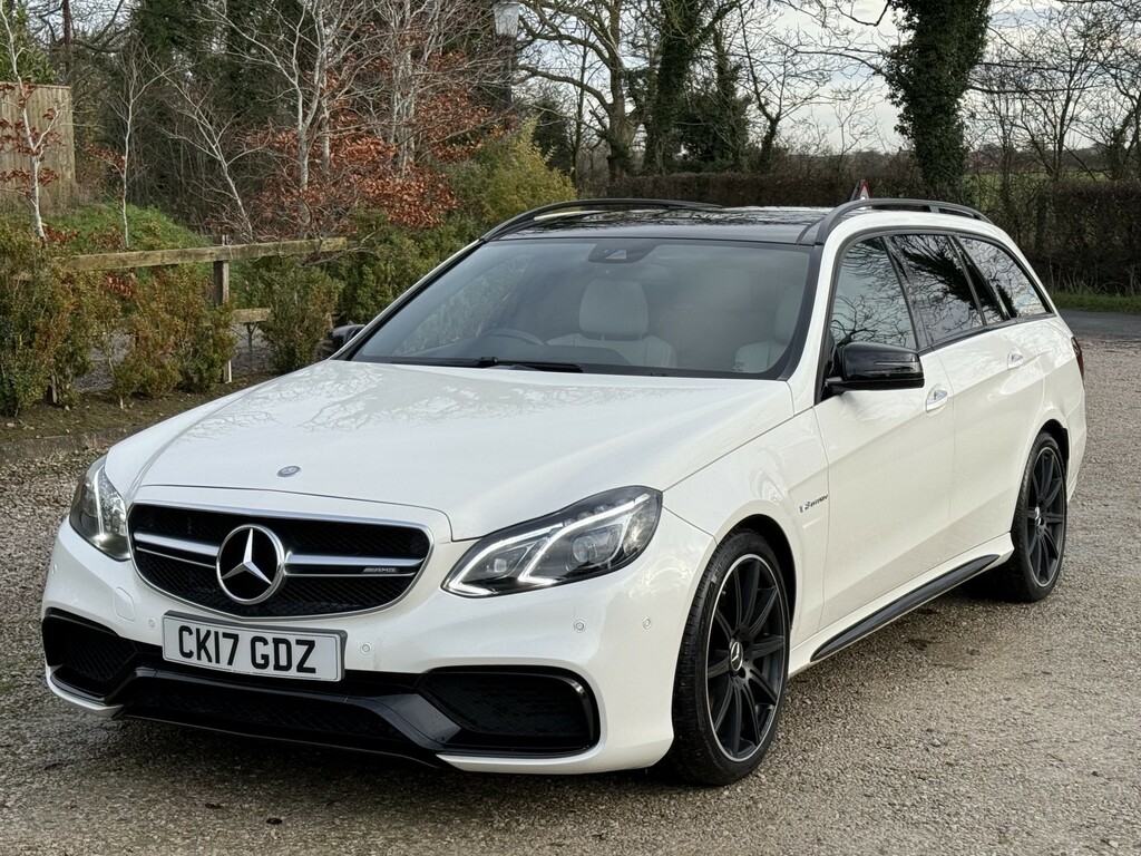 Mercedes-Benz E Class 5.5 E63 V8 Biturbo Amg White #3
