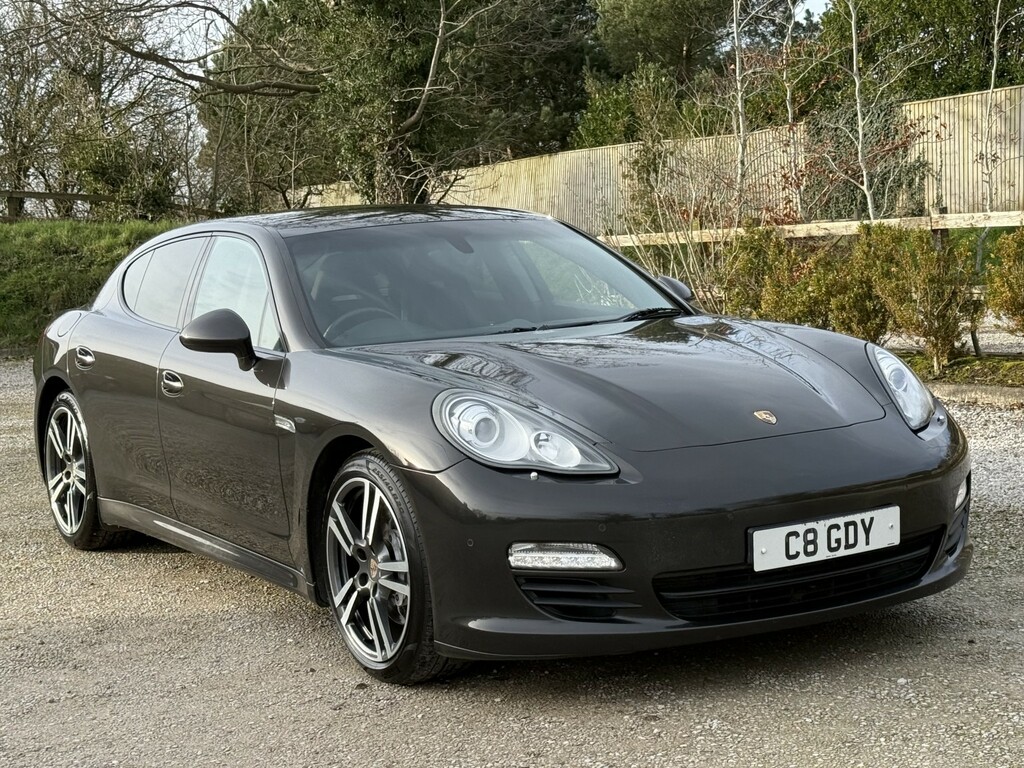 Porsche Panamera 3.0 D V6 Grey