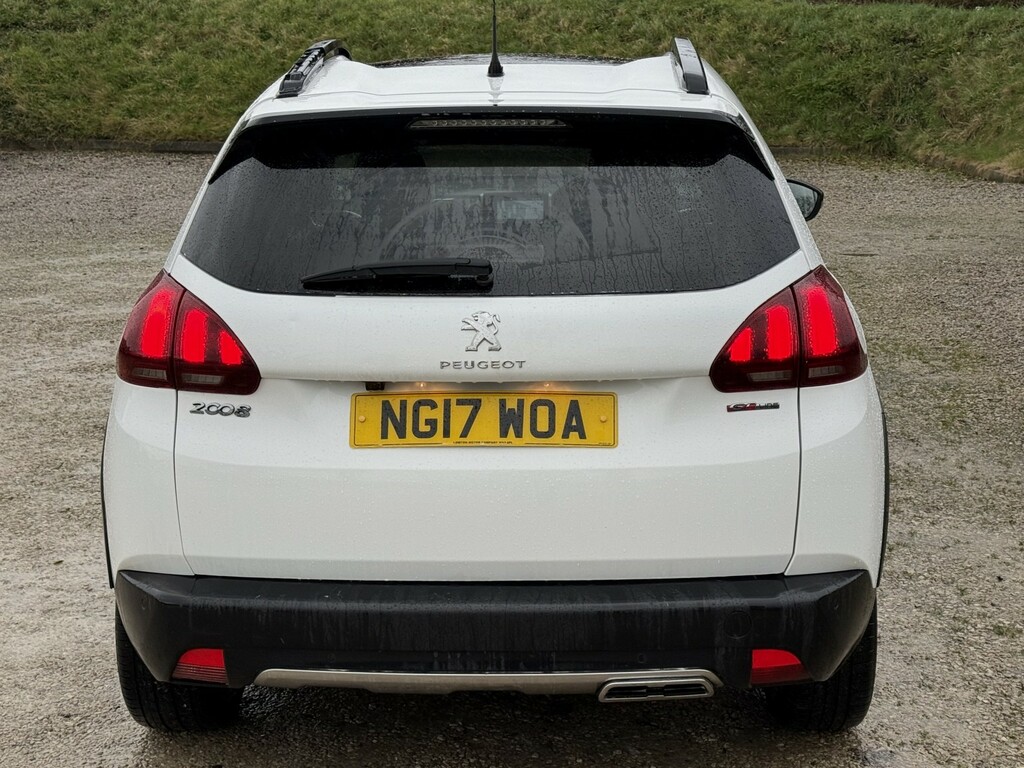 Peugeot 2008 1.2 Puretech Gt Line NG17WOA White #6