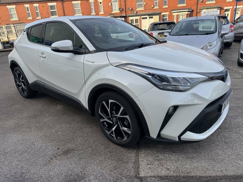 Toyota C-Hr 1.8L Design White