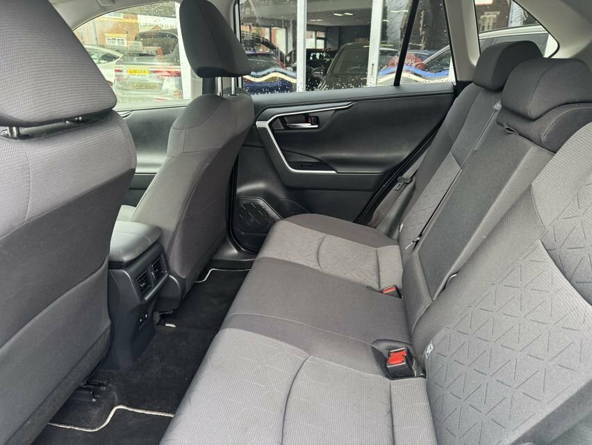 Toyota Rav 4 2.5L Design YH71WNS White #6