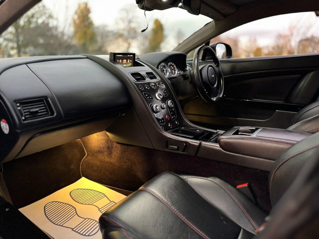 Aston Martin Vantage 4.7 V8 Sportshift II Euro 6 KE65VEW Black #3