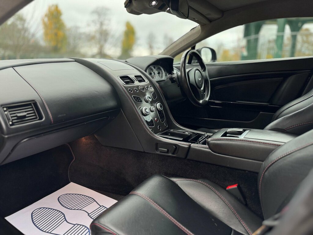 Aston Martin Vantage 4.7 V8 Sportshift II Euro 6 KE65VEW Black #4