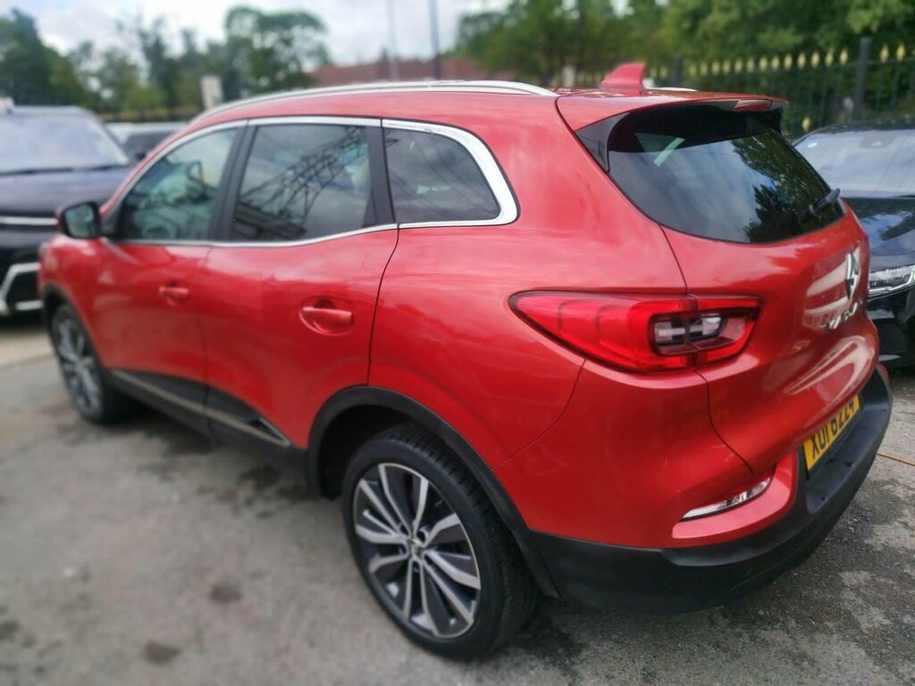 Renault Kadjar 1.3 Tce Iconic Edc Euro 6 Ss XUI6224 Red #3