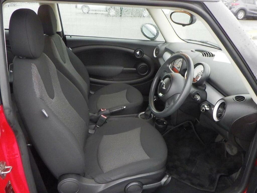 Mini Hatch 1.6 Mini One High Spec MX13SZC Red #4