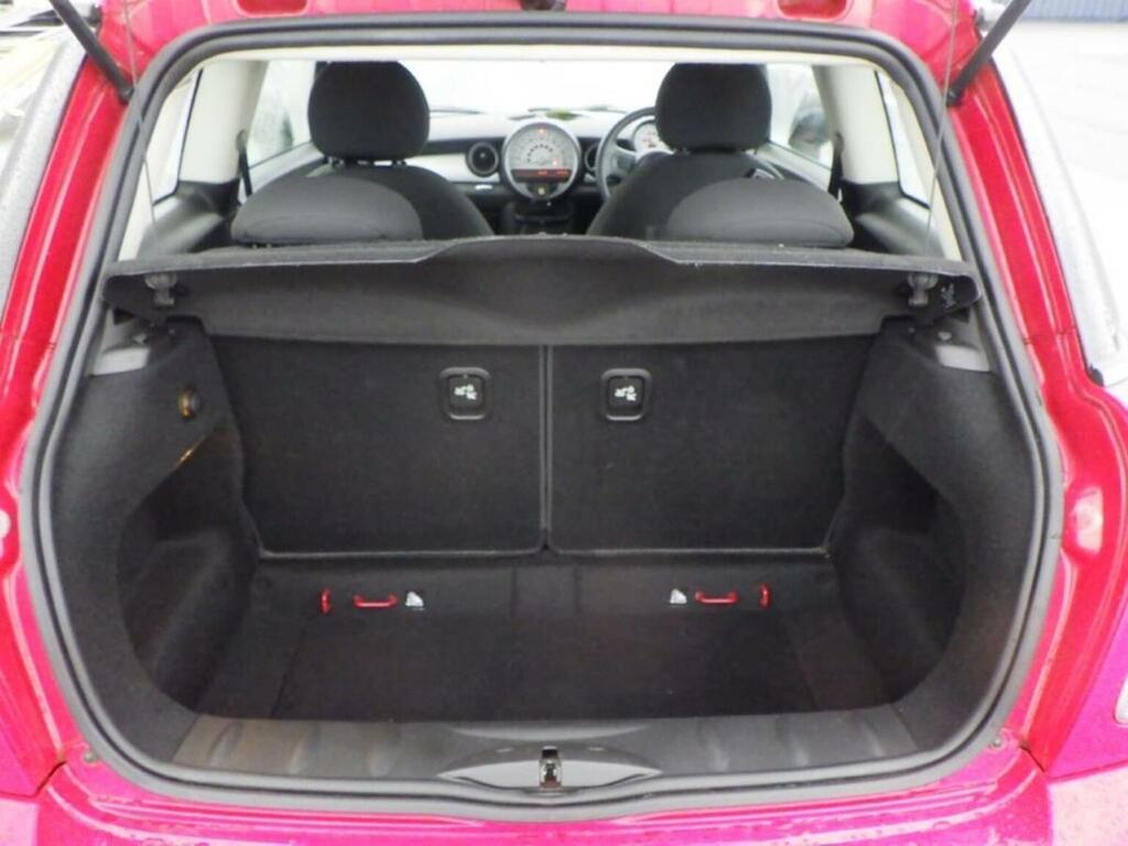 Mini Hatch 1.6 Mini One High Spec MX13SZC Red #2