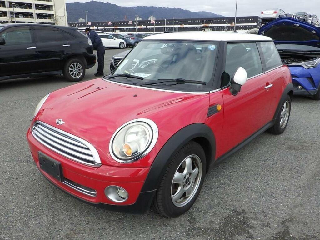 Mini Hatch Automatic 