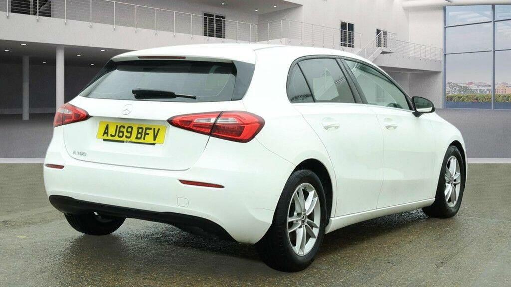 Mercedes-Benz A Class 1.3 A180 Se 7G-dct Euro 6 Ss AJ69BFV White #2