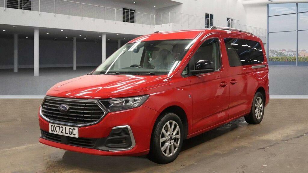 Ford Grand Tourneo Connect 2.0 Ecoblue Titanium Euro 6 Ss Red #3