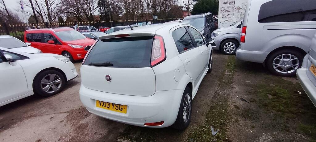 Fiat Punto 1.4 Gbt Euro 5 Ss White #2