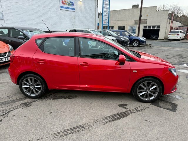 Seat Ibiza 1.2 Tsi I Tech Hatchback Euro 5 SC64UPF Red #4