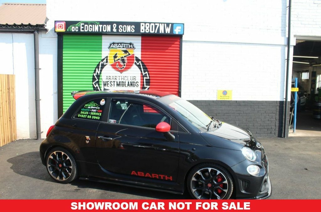 Abarth 595 1.4L 595 Competizione Black