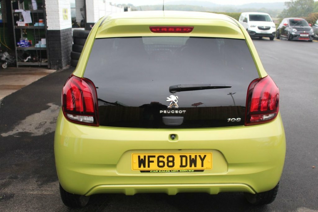 Peugeot 108 1L Collection Green #5