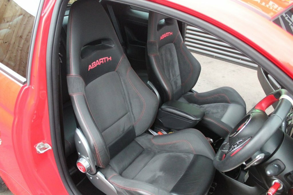 Abarth 695 -Jet Tributo Ferrari Hatchback Euro 5 Blue #26