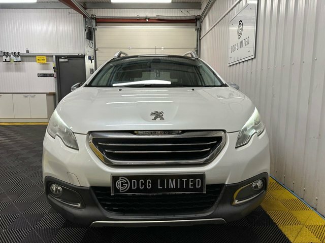 Peugeot e-2008 E-hdi Active White #2