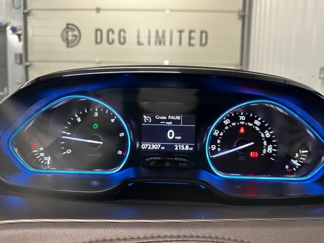Peugeot e-2008 E-hdi Active White #29