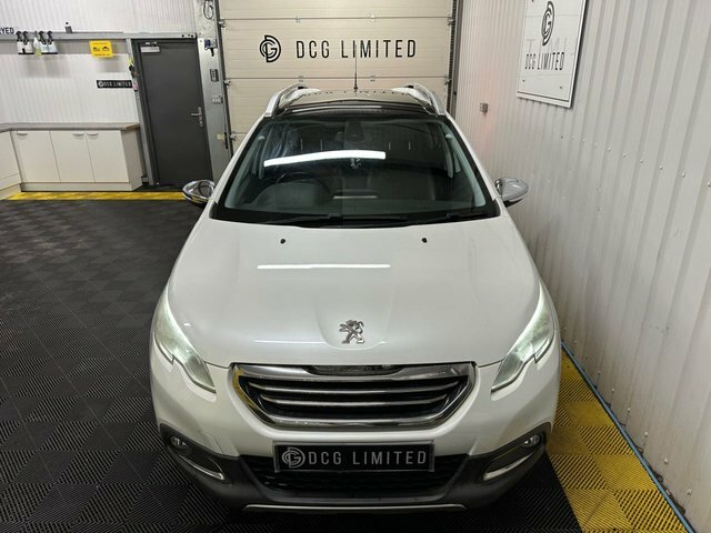 Peugeot e-2008 E-hdi Active White #3