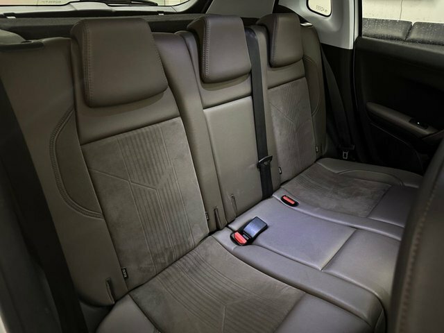 Peugeot e-2008 E-hdi Active White #32