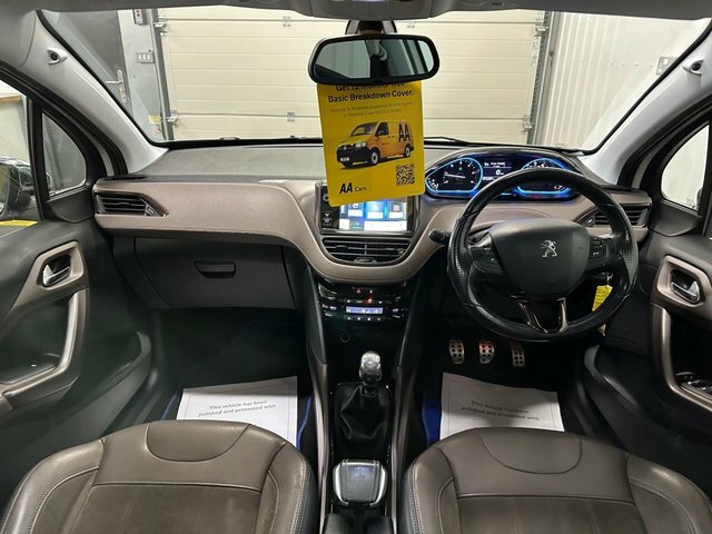 Peugeot e-2008 E-hdi Active White #16