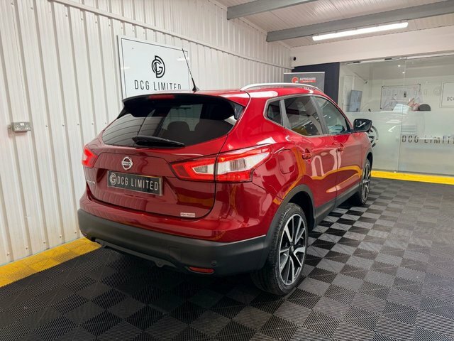 Nissan Qashqai Dig-t Tekna Suv Red #6