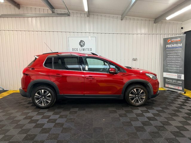 Peugeot 2008 Puretech Allure Premium Suv DU68KGK Red #5
