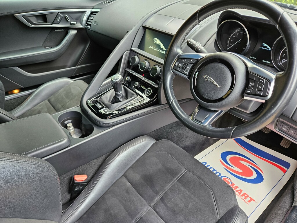 Jaguar F-Type V6 3.0 VN18CPV Blue #4